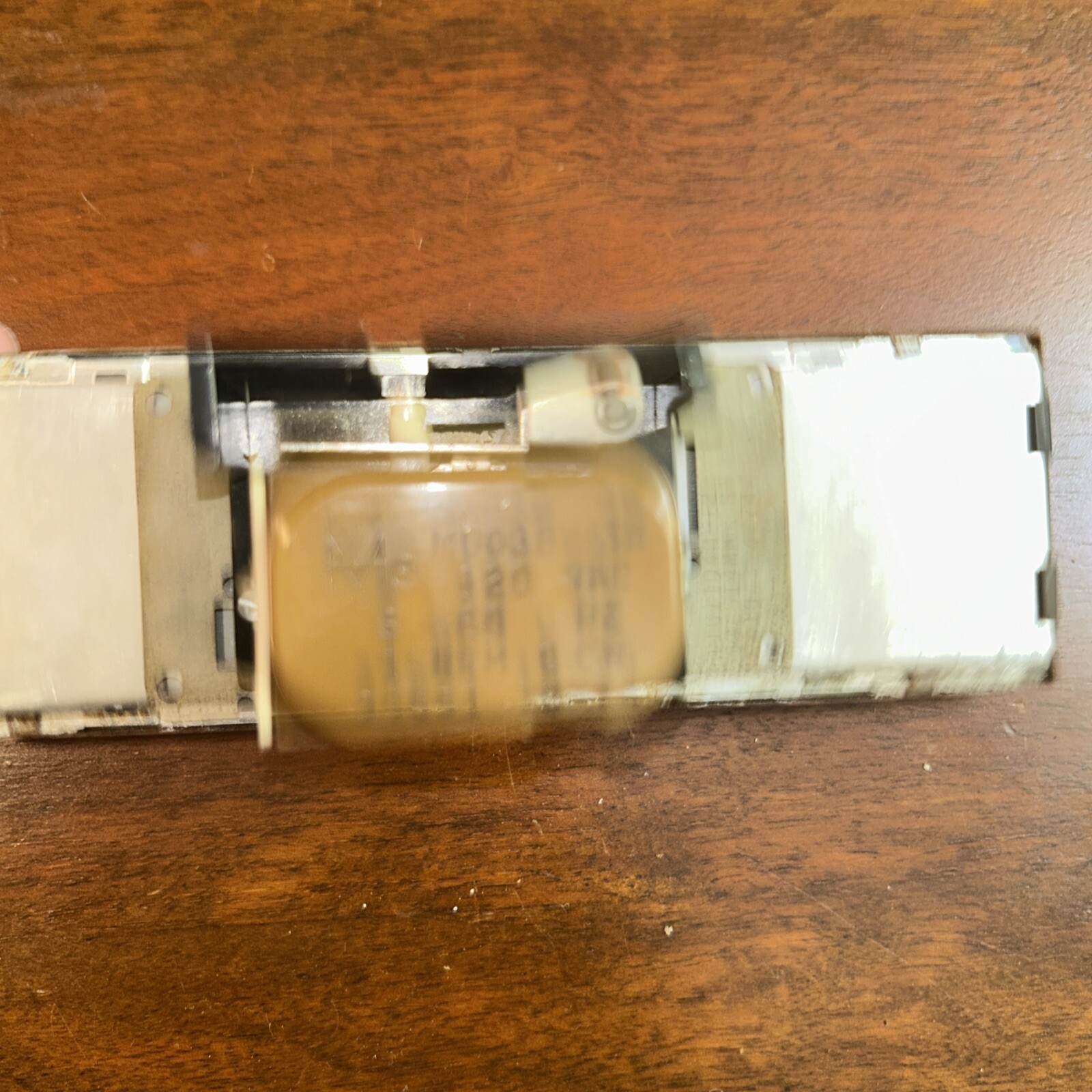 Vtg Range Clock And Timer M003B 3QW 120 VAC MCM Features Range Gold Black Red