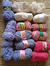Bundle of yarn Sidar Corgi Paton Hayfield Hovland #10
