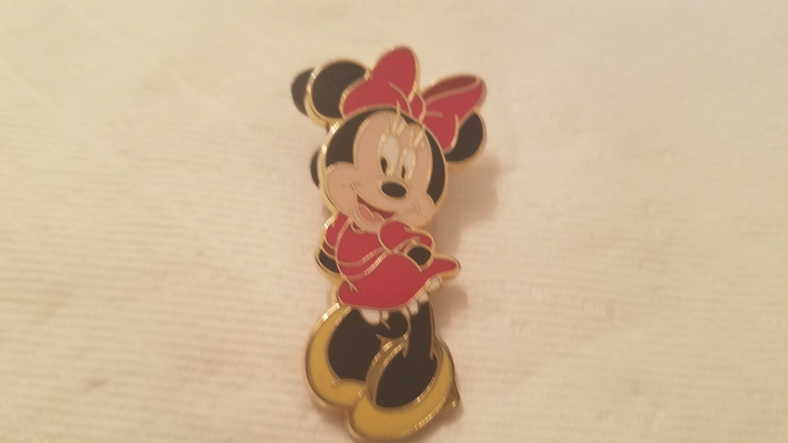 Authentic Official 2008 DISNEY TRADING PINS Minnie Mouse Lapel Pin