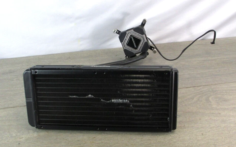Enermax Liquid CPU Cooler | No Fans | - Image 2 of 4