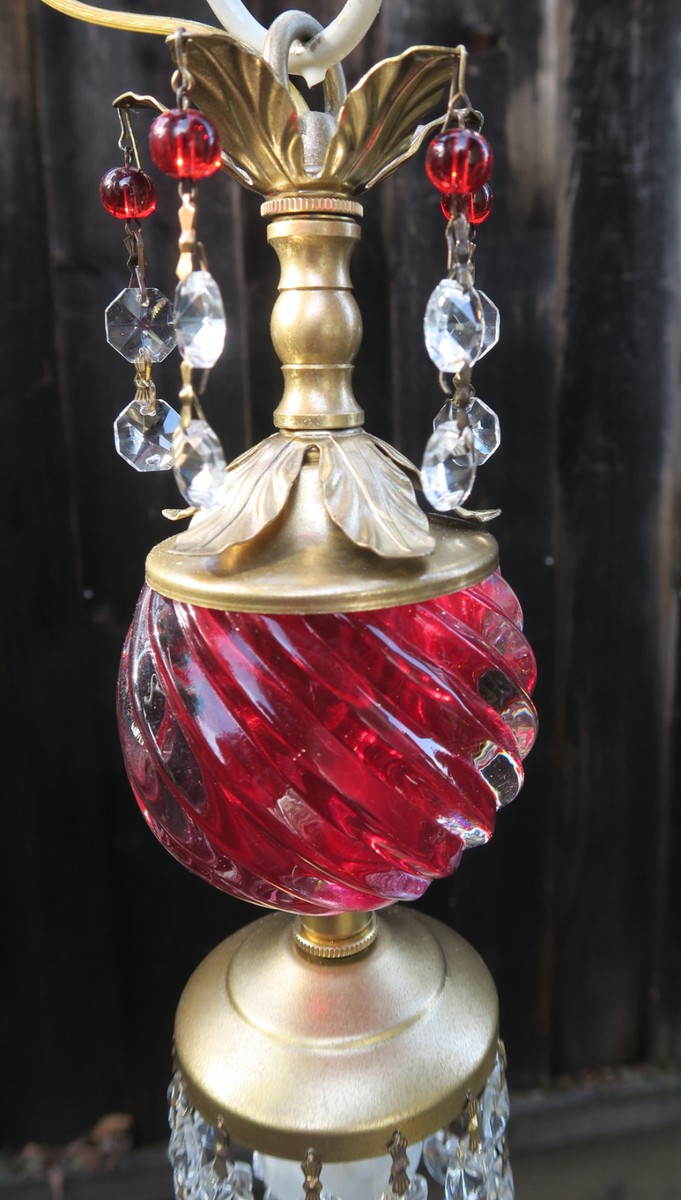 SWAG lamp chandelier crystal prism Vintage Swirl Ruby Red SWAG lamp chandelier crystal prism Vintage Swirl Ruby Red