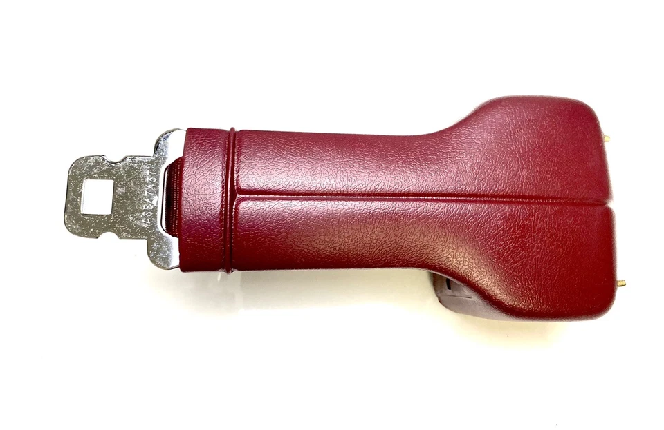 НАТЯЖИТЕЛЬ РЕМНЯ БЕЗОПАСНОСТИ PLYMOUTH VOYAGER GRAND DODGE CARAVAN 4290847 - Изображение 2 из 4