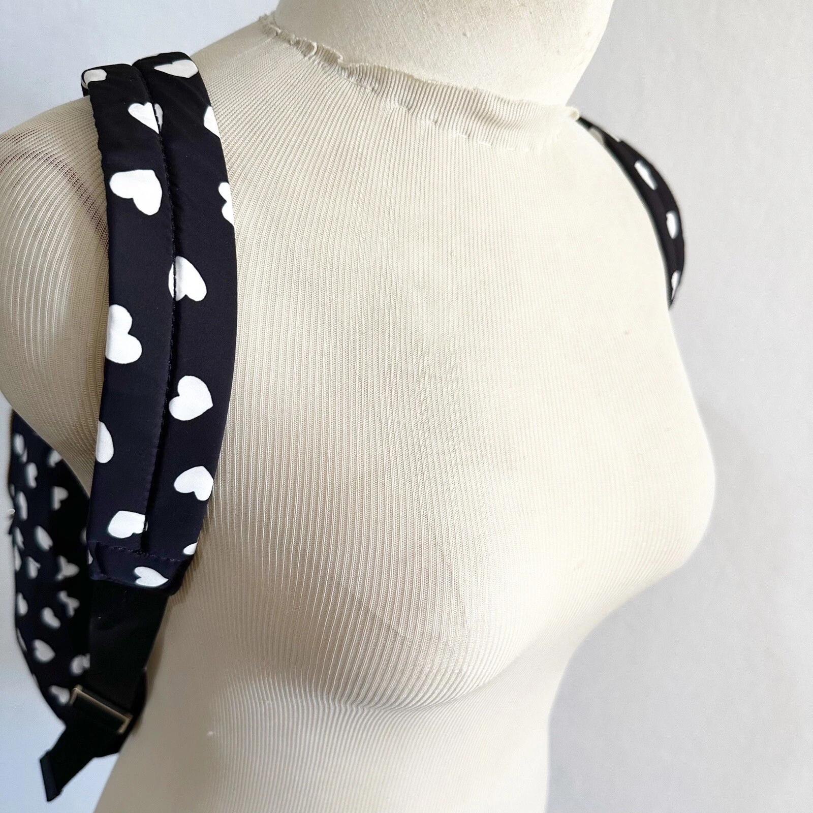 Kate Spade Watson Hearts Hartley Nylon Mini Zaino Borsa Borsa Nero e Bianco