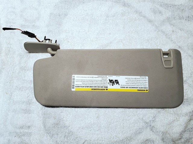 20142018 Chevrolet Silverado GMC Sierra Passenger Sun Visor w