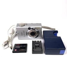 Canon PowerShot Digital ELPH S500 / Digital IXUS 500 5.0MP Canon PowerShot Digital ELPH S500 / Digital IXUS 500 5.0MP