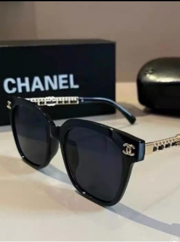 CHANEL CH5422B Women's Sunglasses, Black (No case or box)