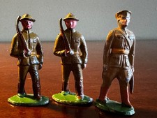 3X Vintage Early Barclay Soldiers, EB4 Marching Slope Arms, EB5 Officer - VG 