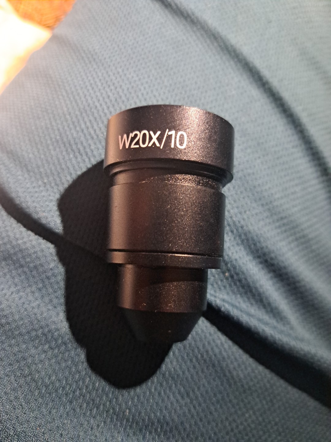  1 Pair (2 Eyepieces) W20X/10 Eyepiece