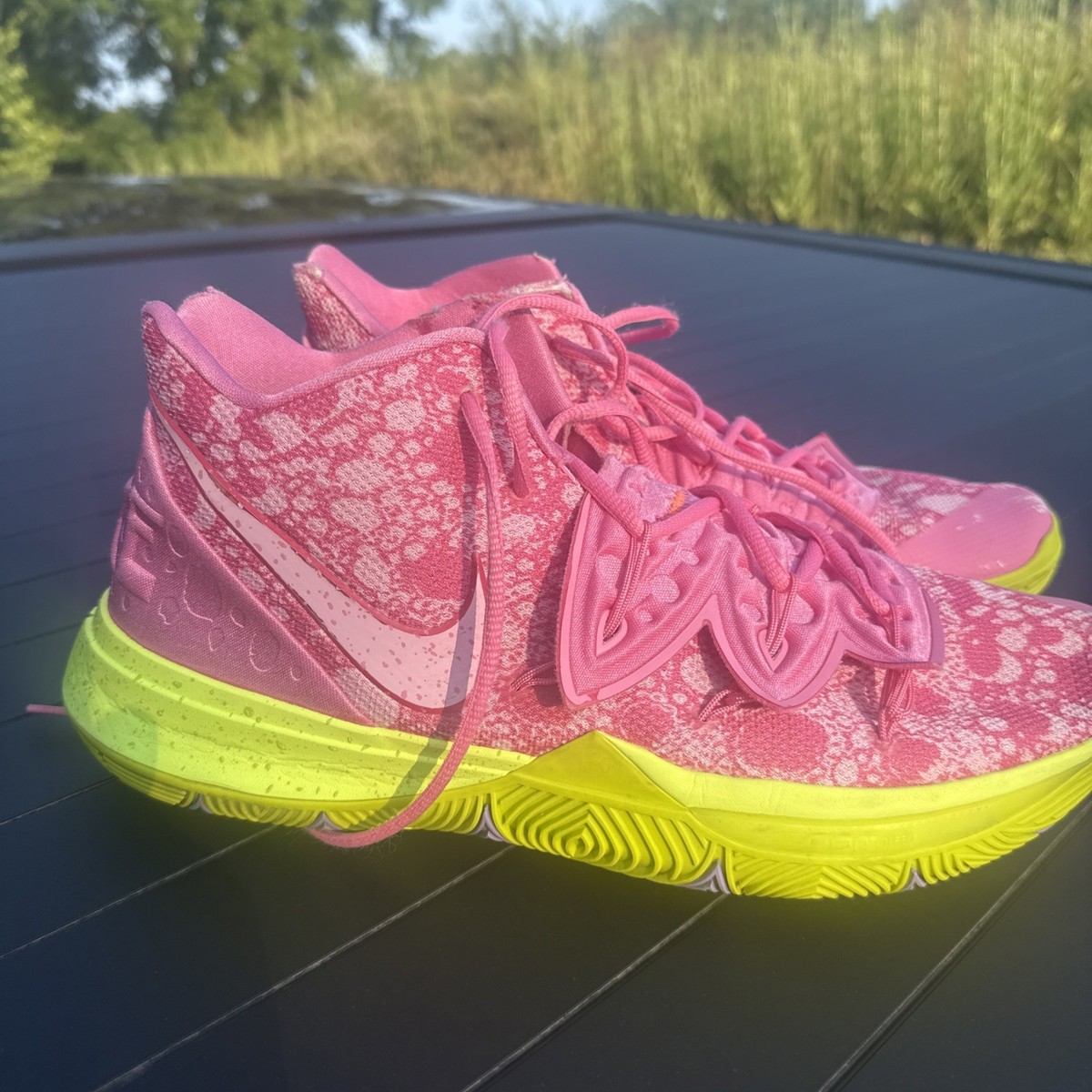 Nike SpongeBob SquarePants x Kyrie 5 Patrick Star Size 14 No Box