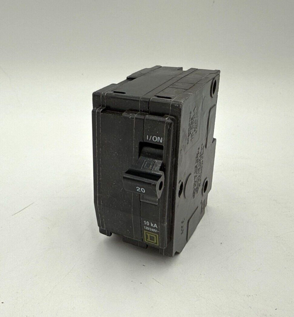 Square D QO220 Circuit Breaker 20A 2P 120/240V QO Plug On 20 Amp 2 Pole Used