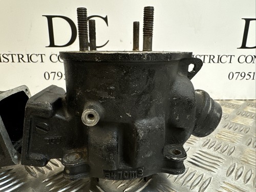 ORIGINAL OEM YAMAHA BANSHEE 350 BARRELS/CYLINDERS RIGHT BORE IS DAMAGED 65mm - Picture 7 of 11