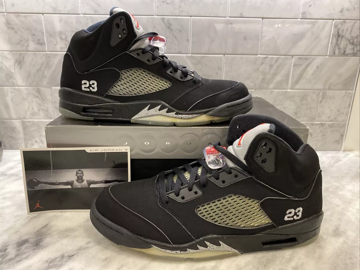 OG BLACK AIR JORDAN 5 OFF WHITE VS AIR JORDAN 5 OFF WHITE SAIL ON