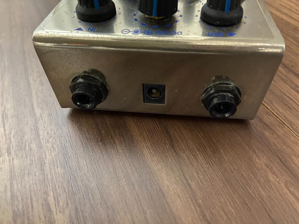 Guyatone FLIP MM-X Guyatone MM-X Metal Monster Distortion FLIP Tube Power