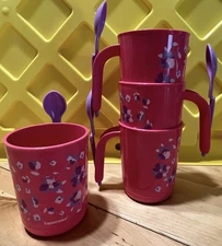 Tupperware - Set of 4 Floral Cups with Spoons