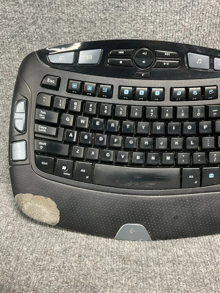Logitech Ergonomic Wave Wireless Y-RCP140 Keyboard - Image 2 of 4