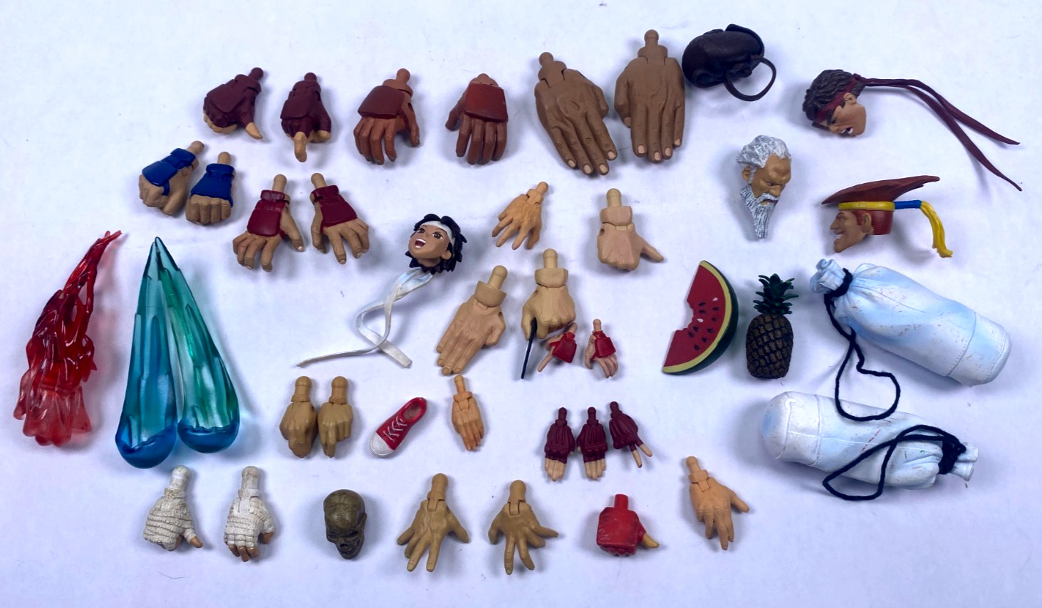 Street Fighter Parts Heads, Hands, and Random Accessories Lot SOTA 2005