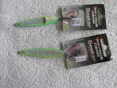 2 x Savage Gear Seeker 16g Top Farbe mit Einzel und Drillingshaken