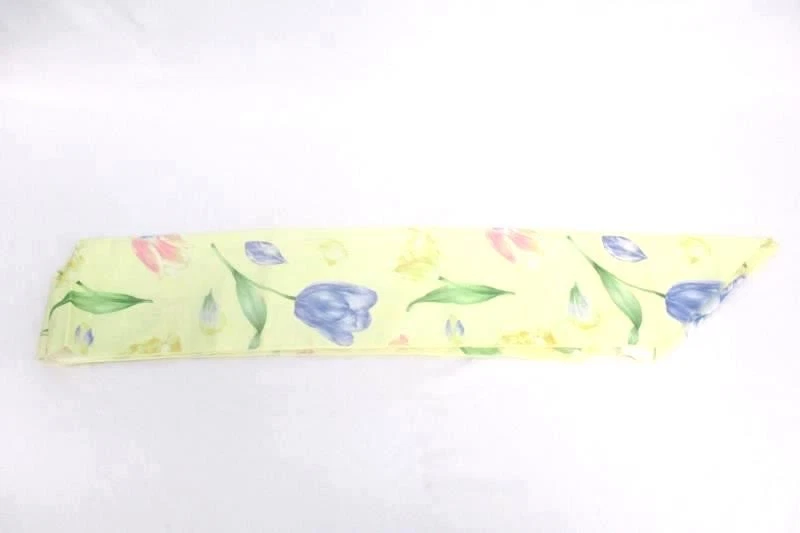 Large Blue Textured Tablecloth & Yellow Floral Runner Set - Lot of 2 - Image 3 of 4