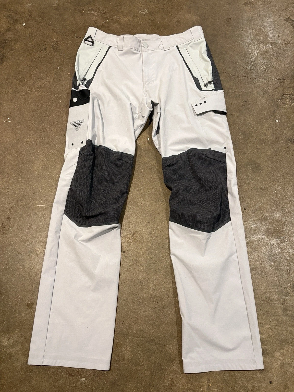 Columbia PFG Force XII Men's Size 34x32 Pants Cool Grey Omni-Shade Fishing