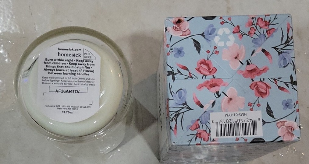 HOMESICK THANK YOU MOM CANDLE 13.75 OZ SOY WAX BLEND HAND POURED IN THE
