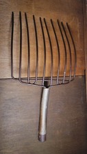 Vintage Pitch Fork - Hay / Potato / Garden Tool - 10 Tines