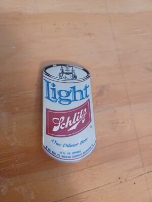 SCHLIZ LIGHT BEER PIN BEER CAN SHAPED PINBACK SCHLITZ BREWING COMPANY BREWERY