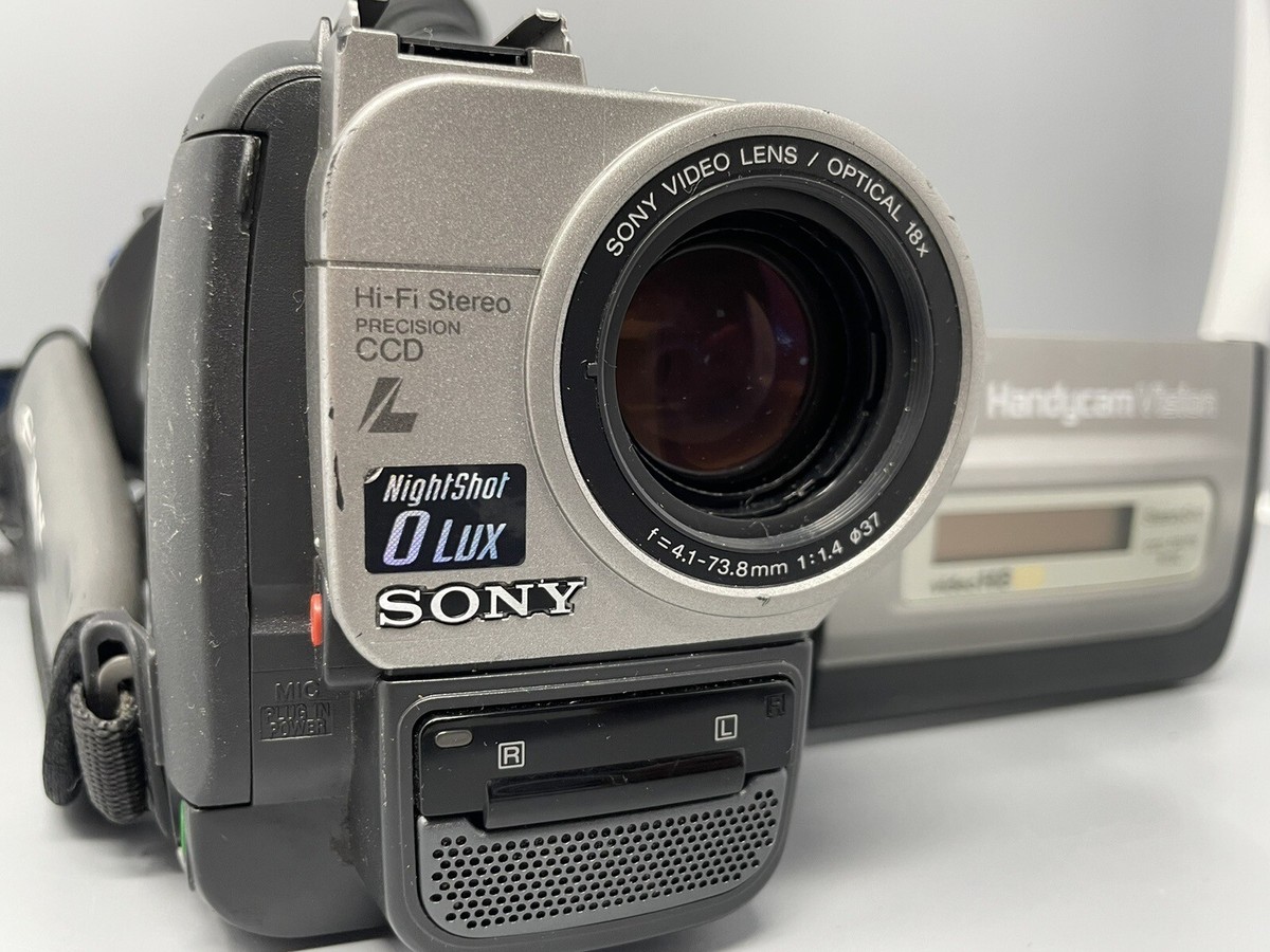 Sony Handycam CCD-TRV715 Hi8 NTSC Analog Camcorder VCR