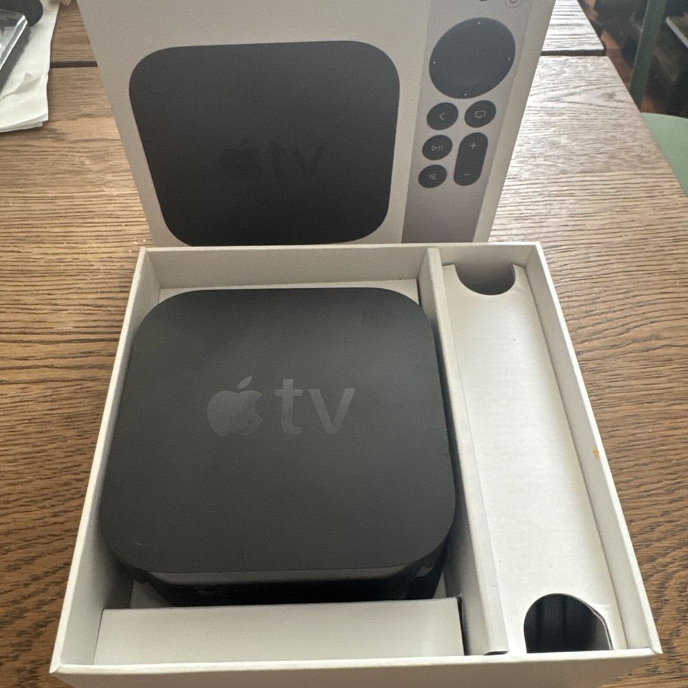 Apple TV (1st Generation) 4K HD- Black - used - NO REMOTE
