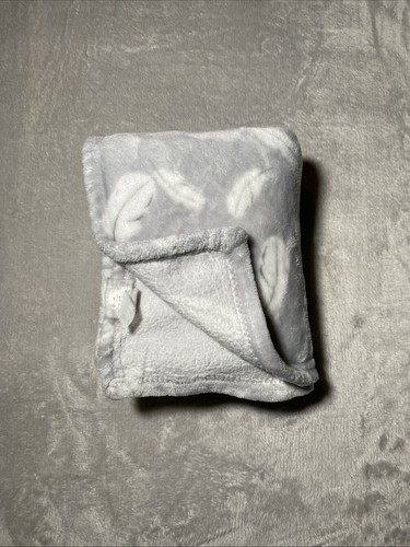 Blankets & Beyond Gray Baby Blanket White Feathers Soft Fleece Security Lovey - Picture 2 of 4