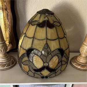 Tiffany Style Stained Glass Dome Lamp Shade Beige Floral w/ Metal Accents