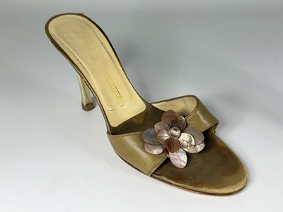Vicini Giuseppe Zanotti Tan Sandals Heels with Shell Floral Accent