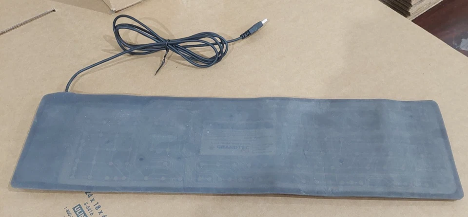 GrandTec FLX-2000 USB Virtually Indestructible Silicone Flexible Keyboard - Image 2 of 3