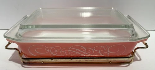 Vintage Pyrex Pink Scroll Serving Dish 575B 2 Qt. Lid & Cradle