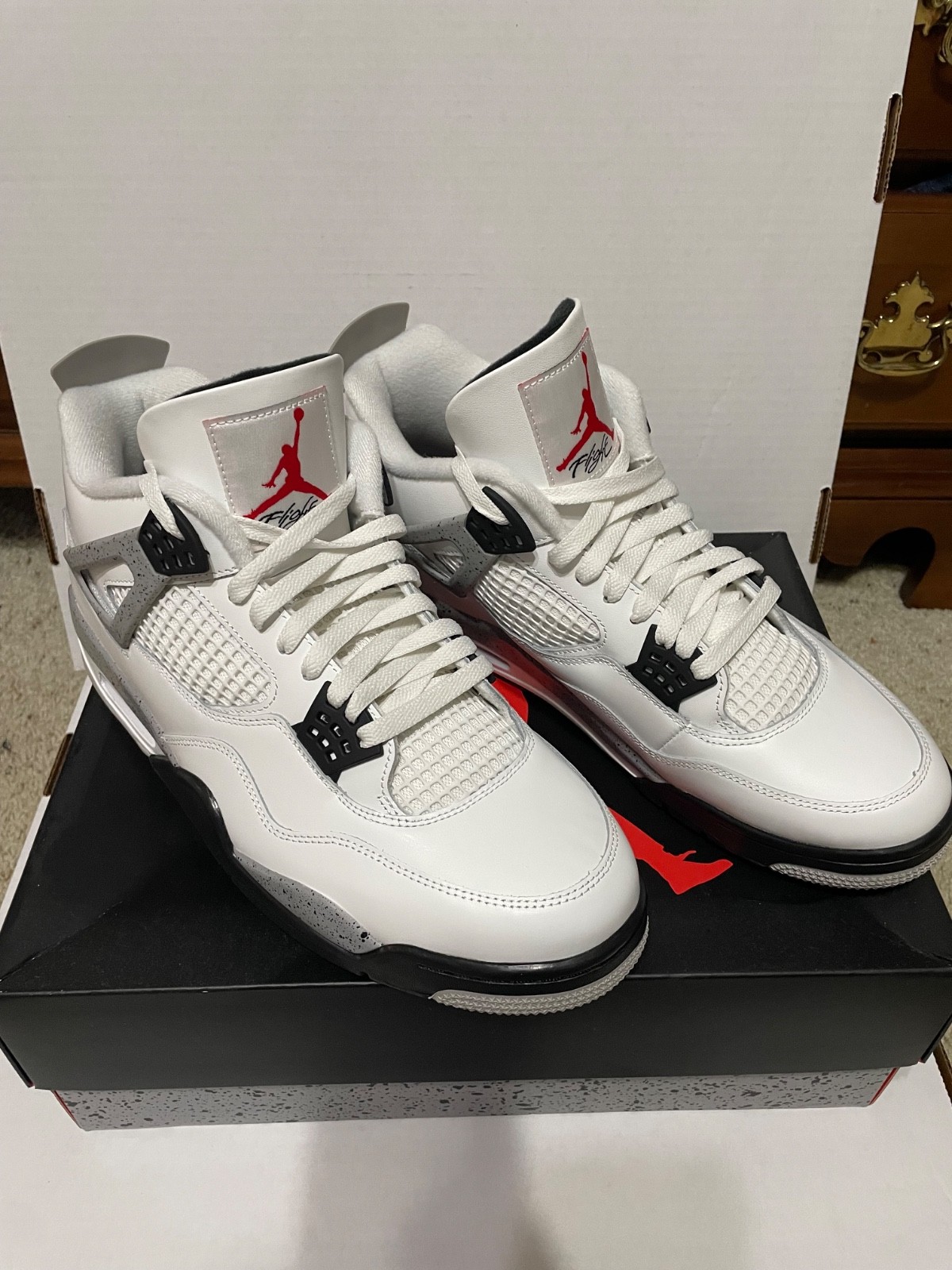 Jordan 4 White Cement 2025 Men's size 13 Brand New