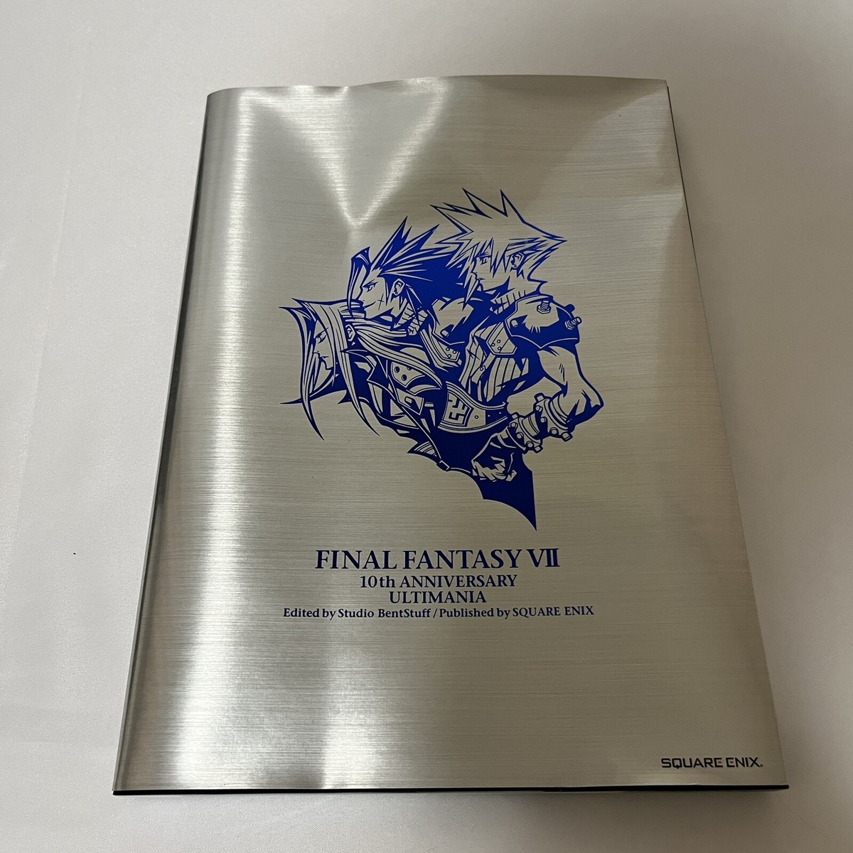 FINAL FANTASY VII 10th Anniversary Limited Potion Replica