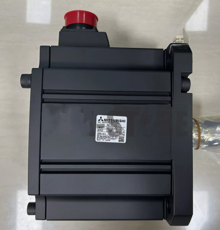 MITSUBISHI HC352S SERVO MOTOR 動作保証　インボイス MITSUBISHI HC352S SERVO MOTOR 動作保証インボイス