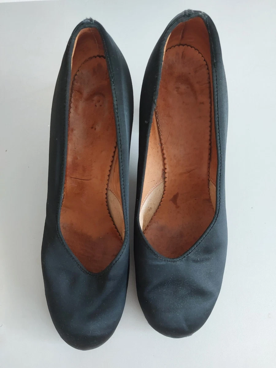 Flapper hotsell shoes flats