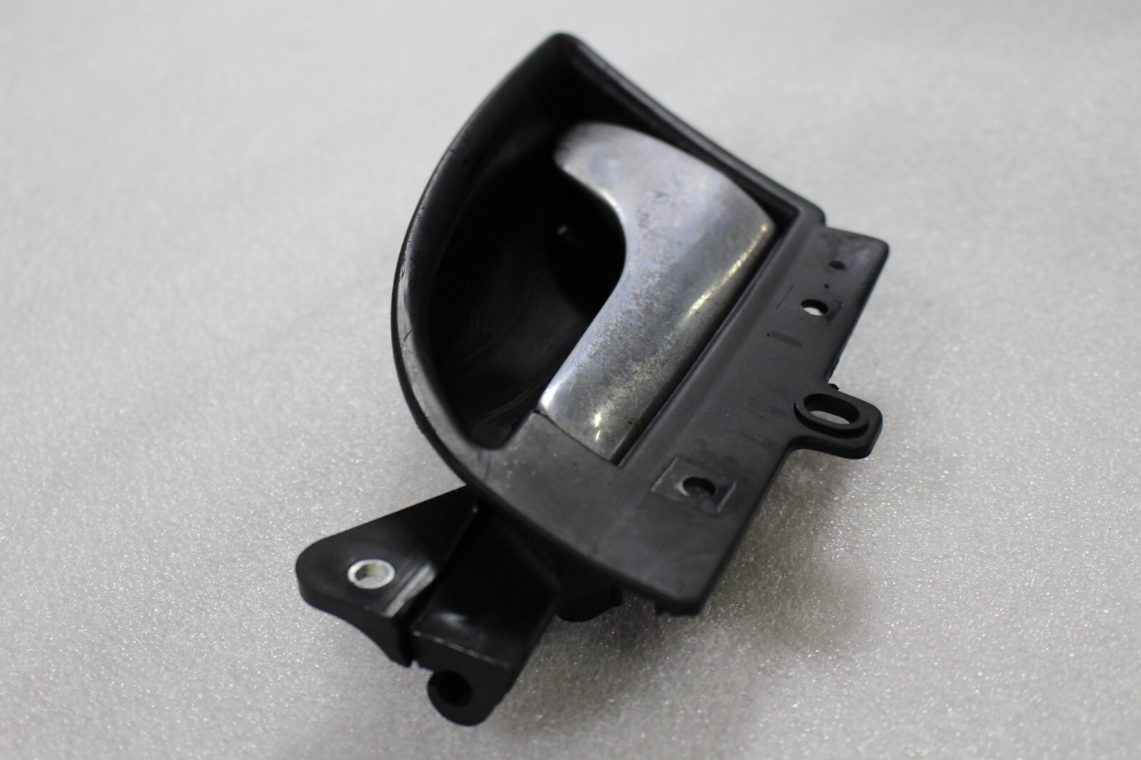 Maserati GranCabrio, LH, Left, Exterior Door Handle, Dmg, Used, P/N 980145006