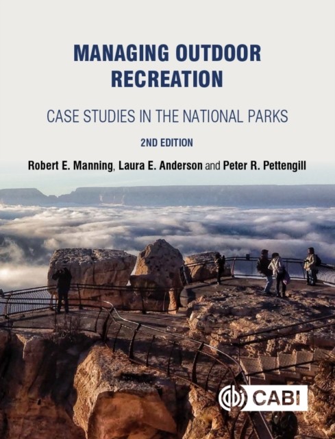 Managing Outdoor Recreation by Laura E  Anderson (Paperback Book)