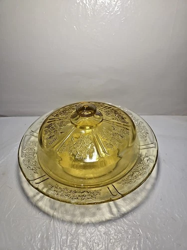 Vintage Federal Glass Cabbage Rose Yellow Glass Covered Butter Dish Depression