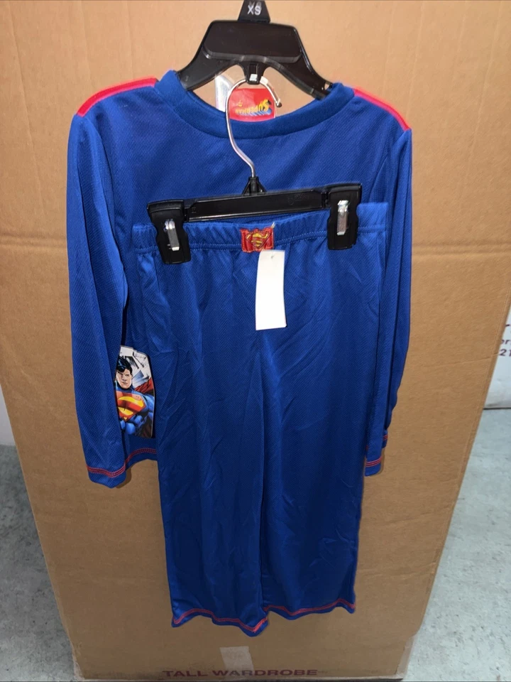 Juego de pijama manga larga Superman Boys 2 piezas talla 4/5 Foto 2 de 2