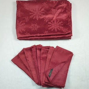 Lauren Ralph Lauren 9 Piece Christmas Winter Table Linens