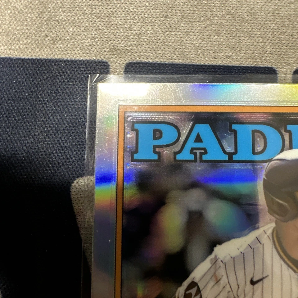 2023 Topps Chrome Update Baseball Juan Soto 35th Anniversary Padres Card #88CU-3 - Image 3 of 4