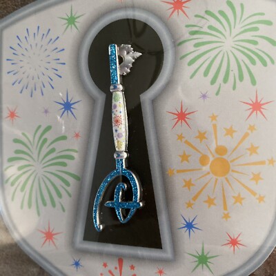 Disney Store Key - Fireworks Celebration Key Pin New