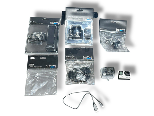 GoPro HERO4 Action Camera - Argento con accessori