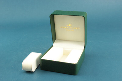 Uhrenbox Adee Kaye of Beverly Hills ak grün Lederoptik