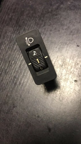 BMW E39 SCHEINWERFER LICHT HÖHENREGLER SCHALTER / 61.31-8360460