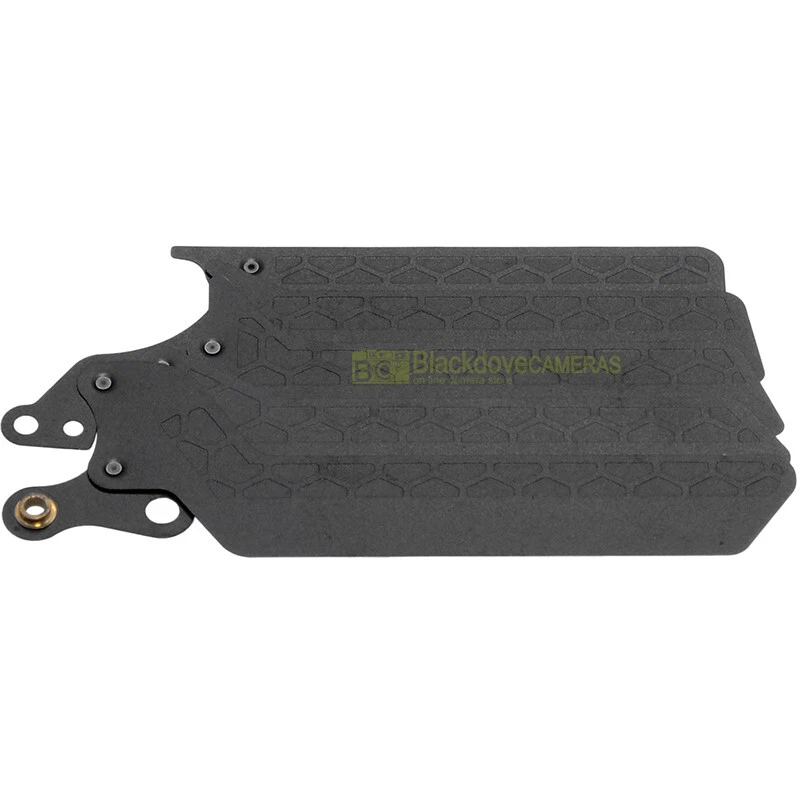 Lamelle in titanio per fotocamere Nikon FM2n. Nikon FM-2 N shutter curtain. - Immagine 2 di 4