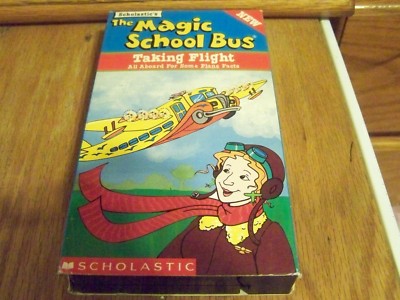 THE MAGIC SCHOOL BUS TAKING FLIGHT VHS TAPE