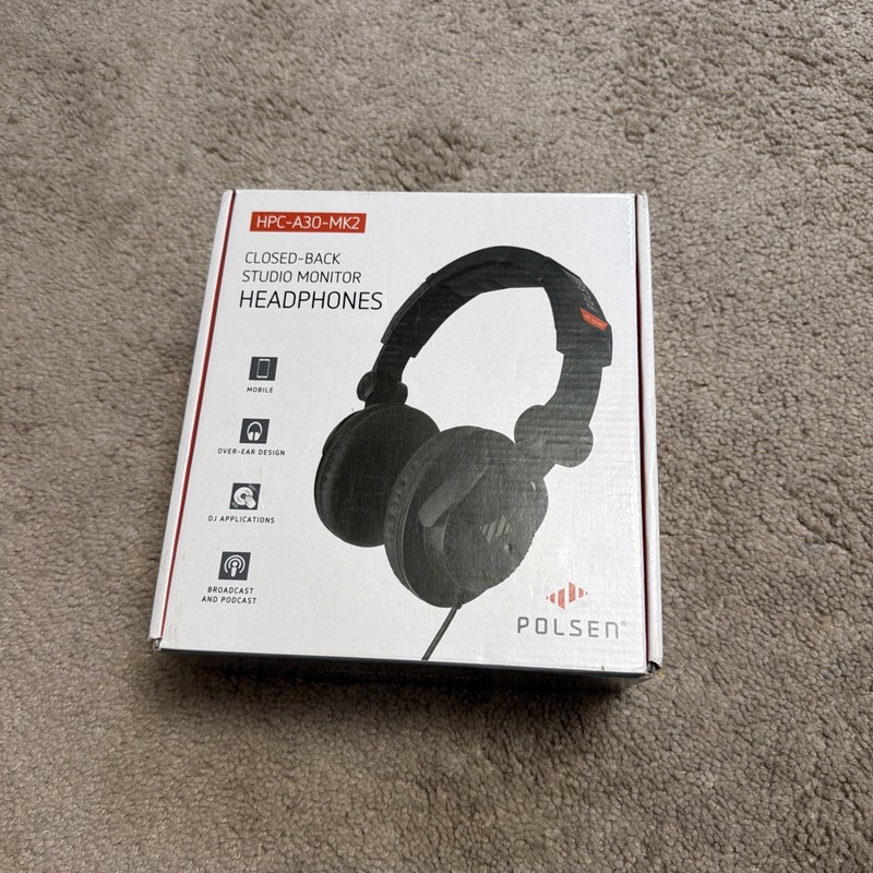 Polsen HPC-A30-MK2 Closed-Back Over-Ear Monitor Headphones 10' Cable